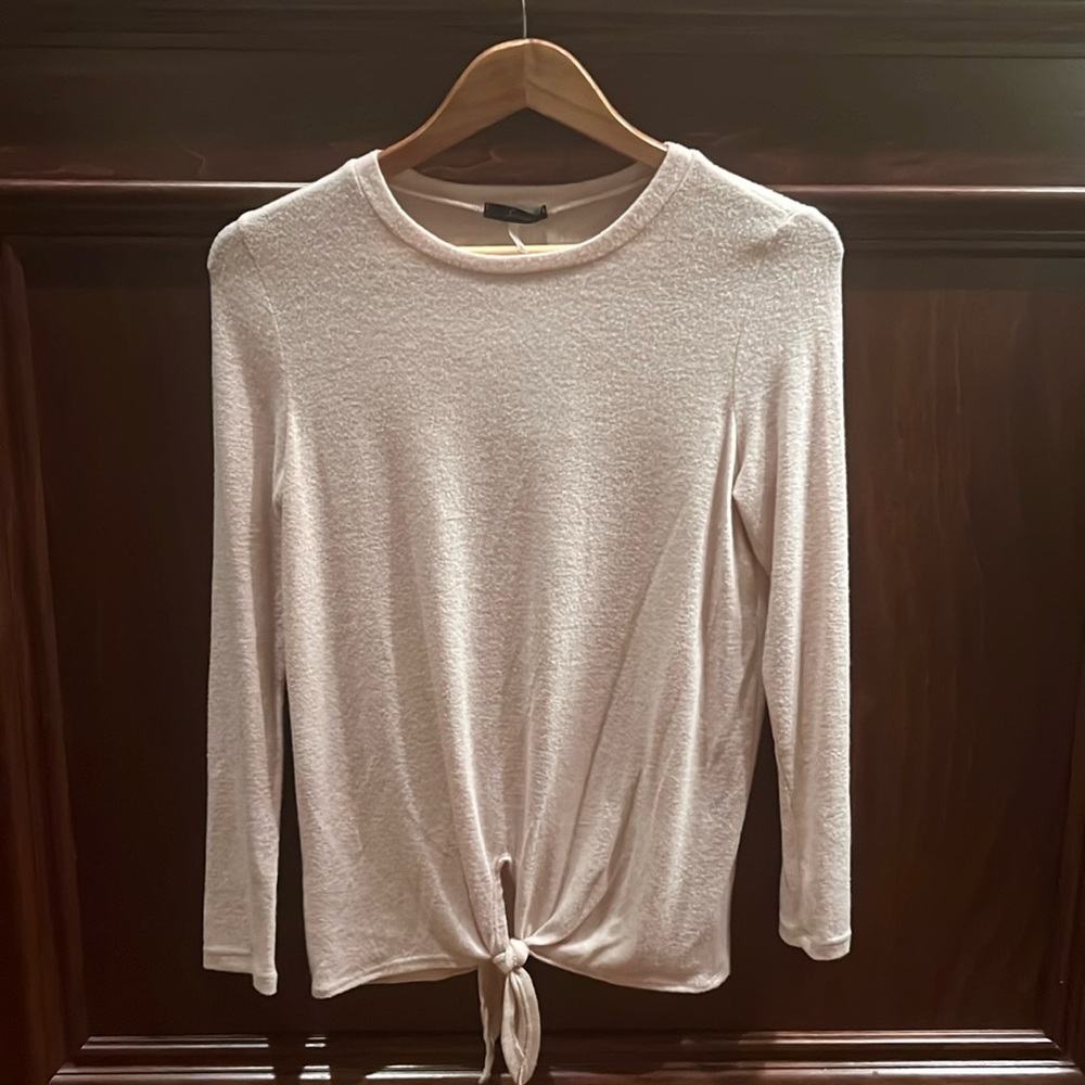 Super-soft Bisque sweater size XS from Dry Goods NWT